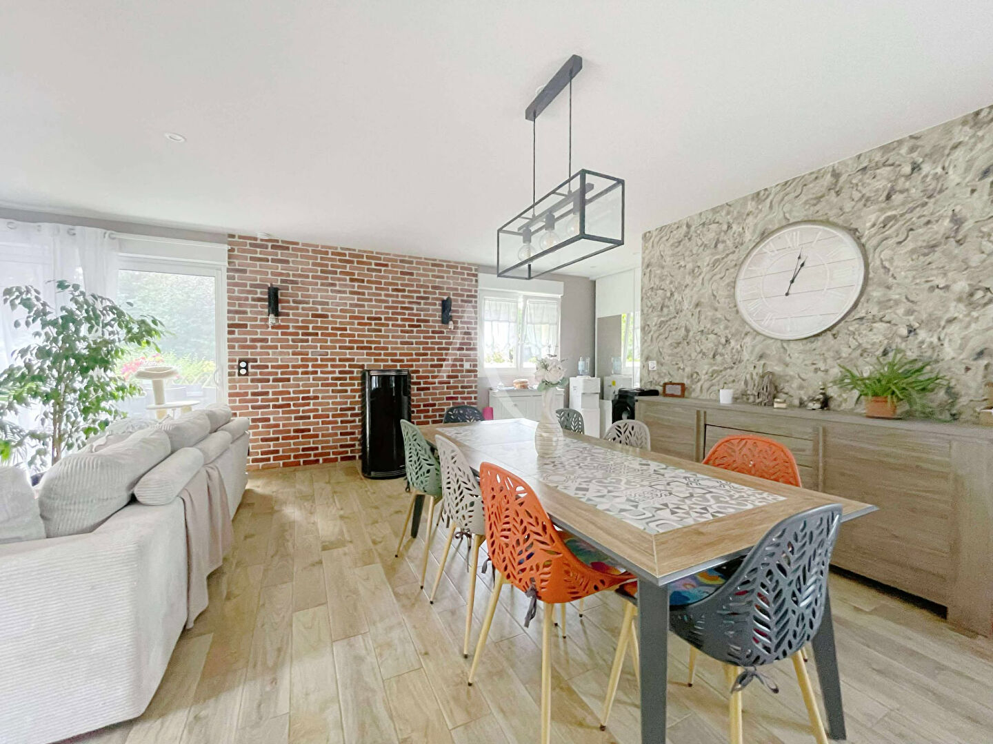 Photo Favieres  - Maison en parfait état  - 152 m² image 4/6