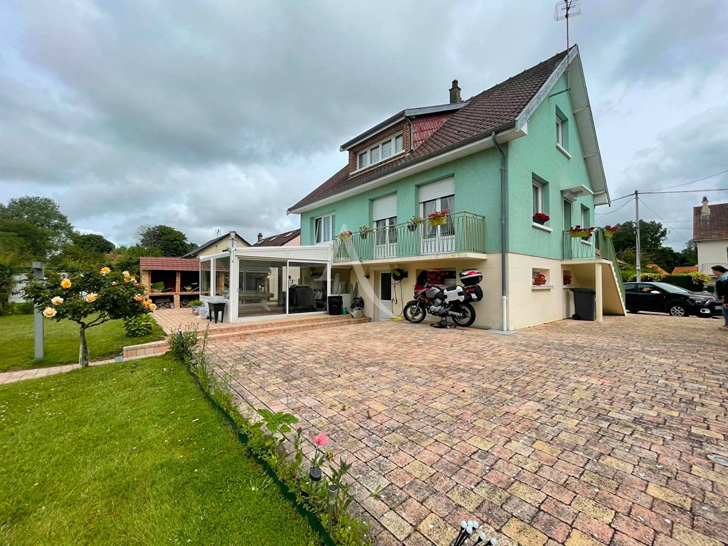 Agence immobilière de L'ADRESSE Rue