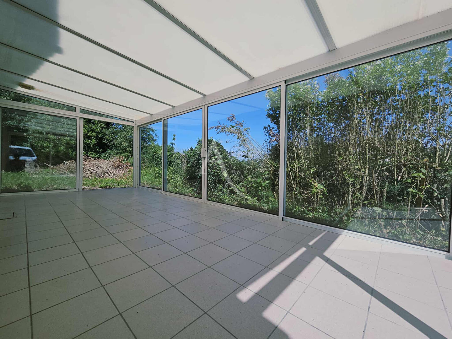 Agence immobilière de L'ADRESSE Rue