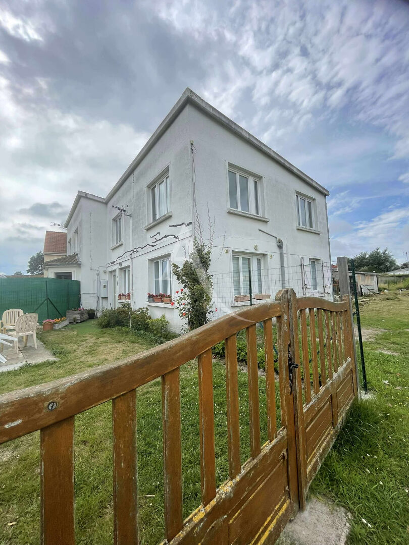 Agence immobilière de L'ADRESSE Rue