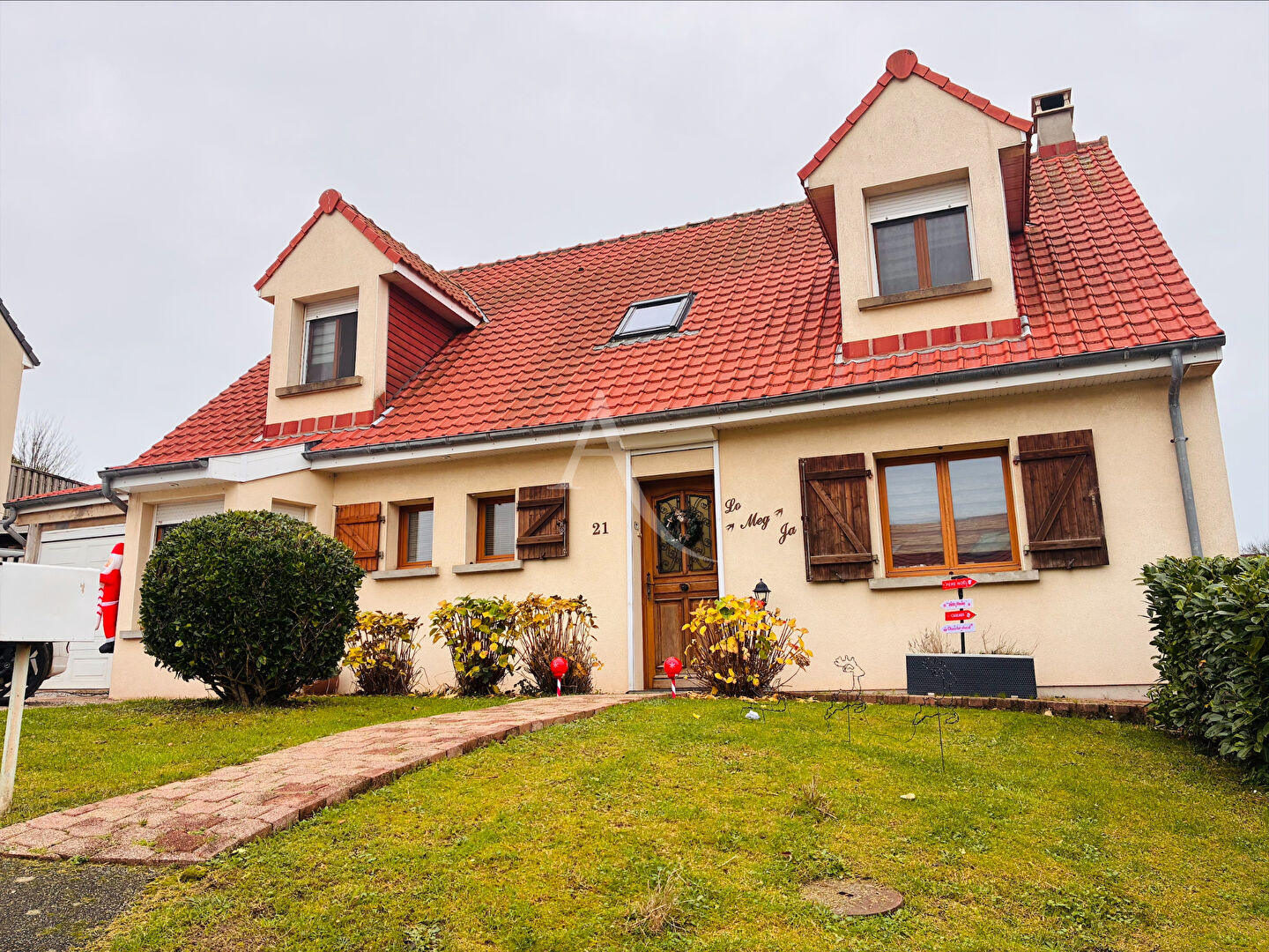 Agence immobilière de L'ADRESSE Rue