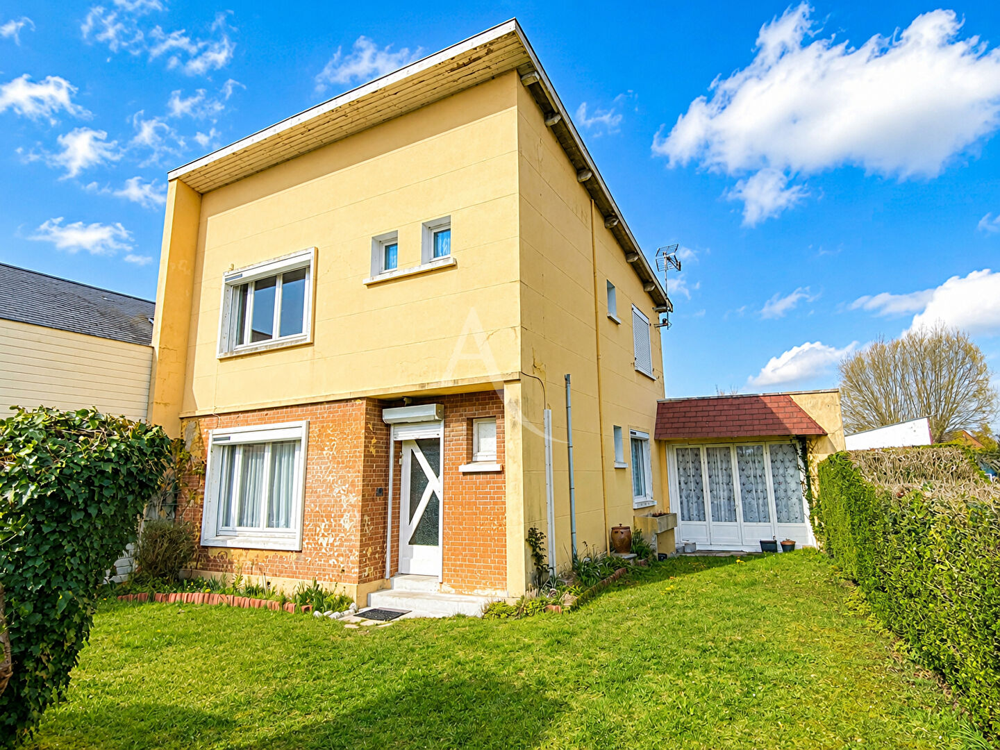 Agence immobilière de L'ADRESSE Rue