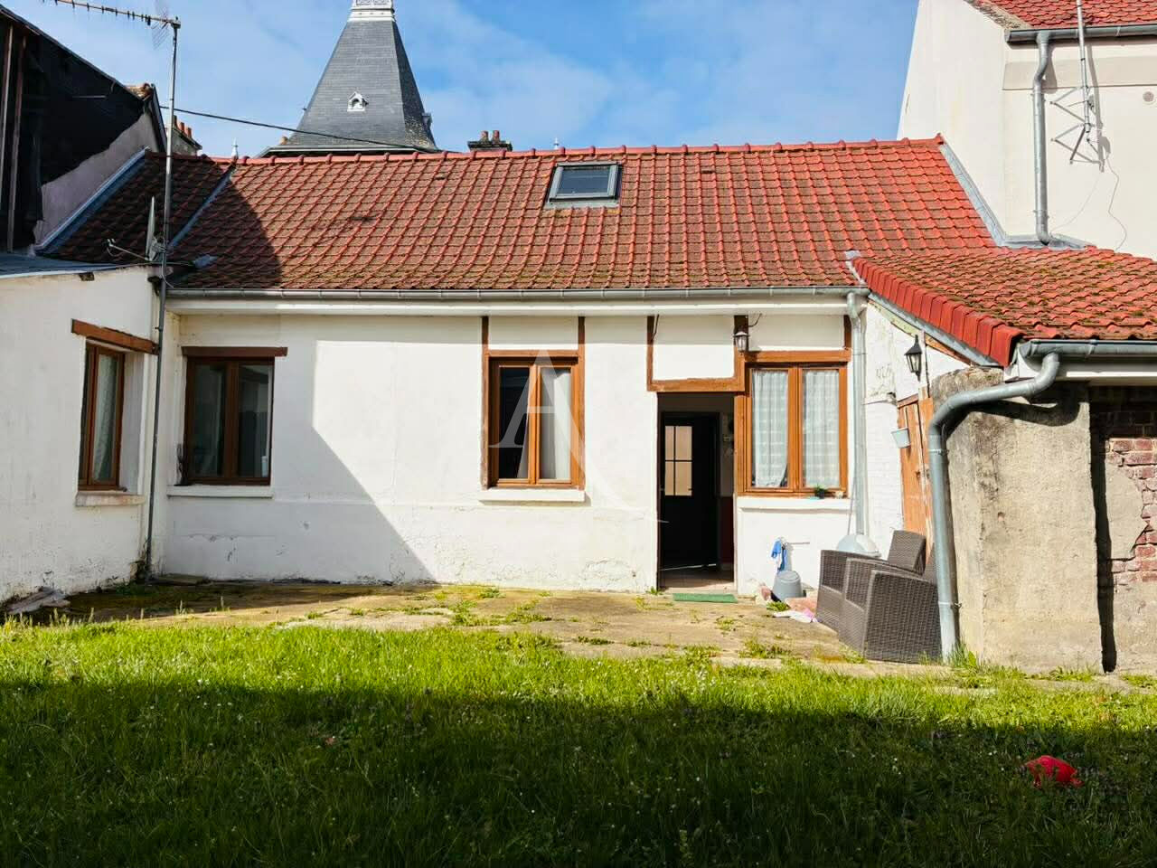 Agence immobilière de L'ADRESSE Rue