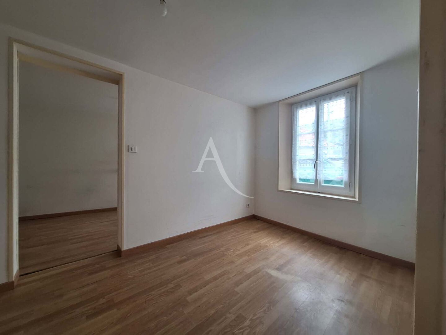 Agence immobilière de L'ADRESSE Rue