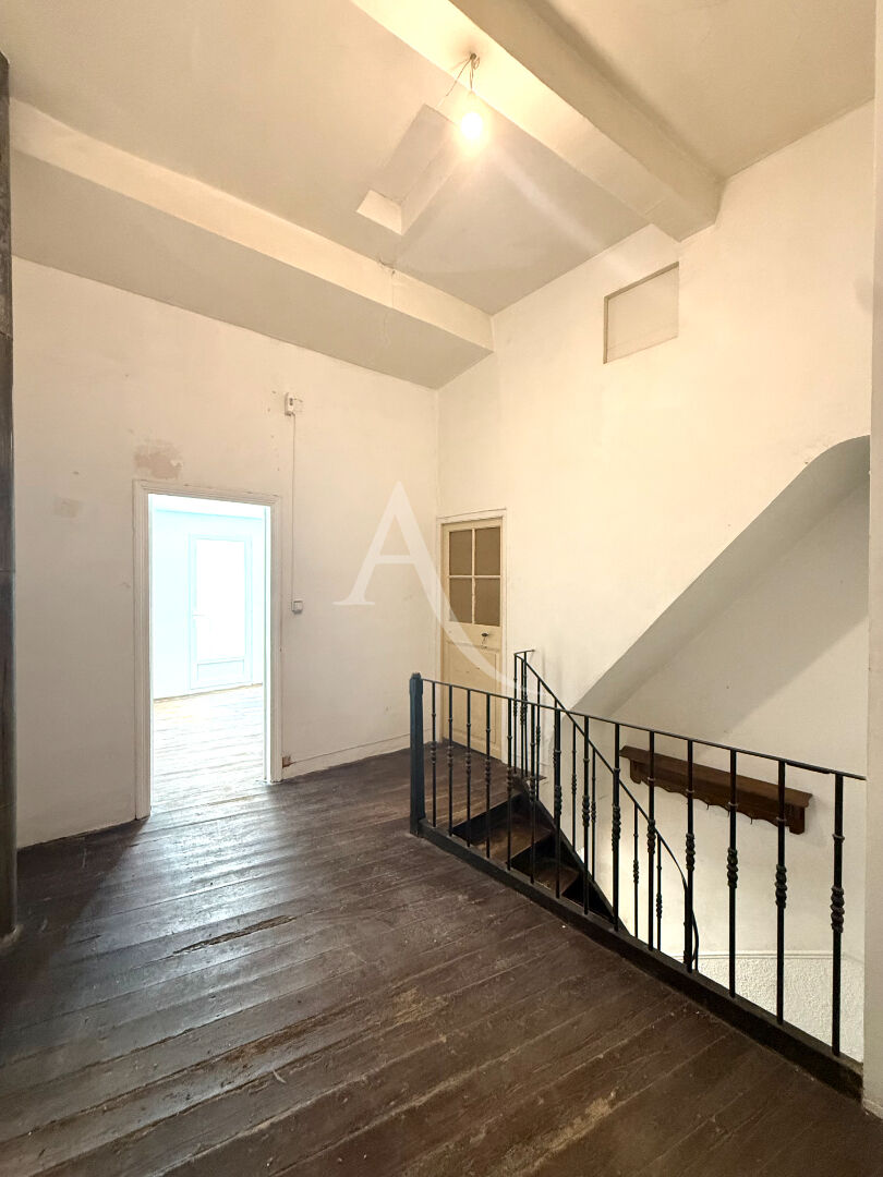 Photo CARAMANY - Maison de village 4 Pièces - Terrasses - Cave image 3/6