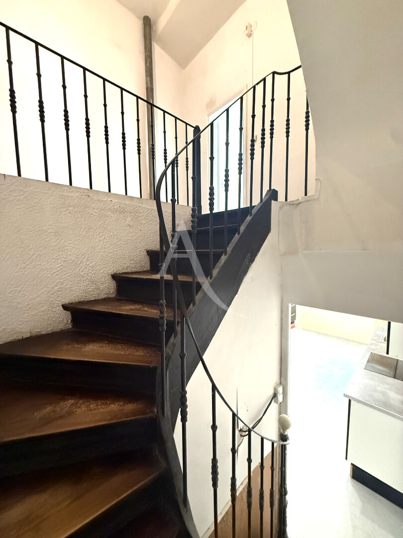 Photo CARAMANY - Maison de village 4 Pièces - Terrasses - Cave image 4/6