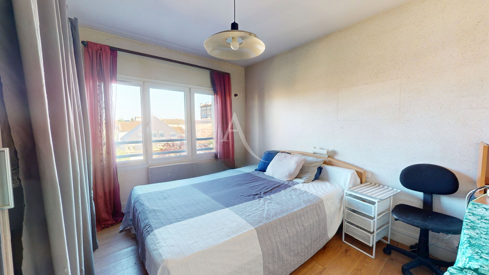 Photo BONDY Remise à Jorelle, Duplex, 5 pièces 78 m2 image 5/6