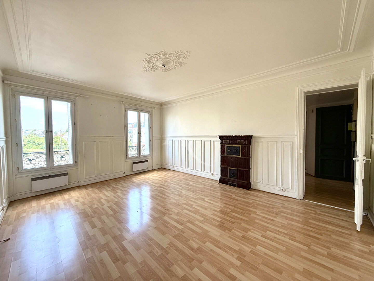 VILLEMOMBLE Appartement 3 pièces 72 m2 hyper-centre lumineux cachet de l'ancien