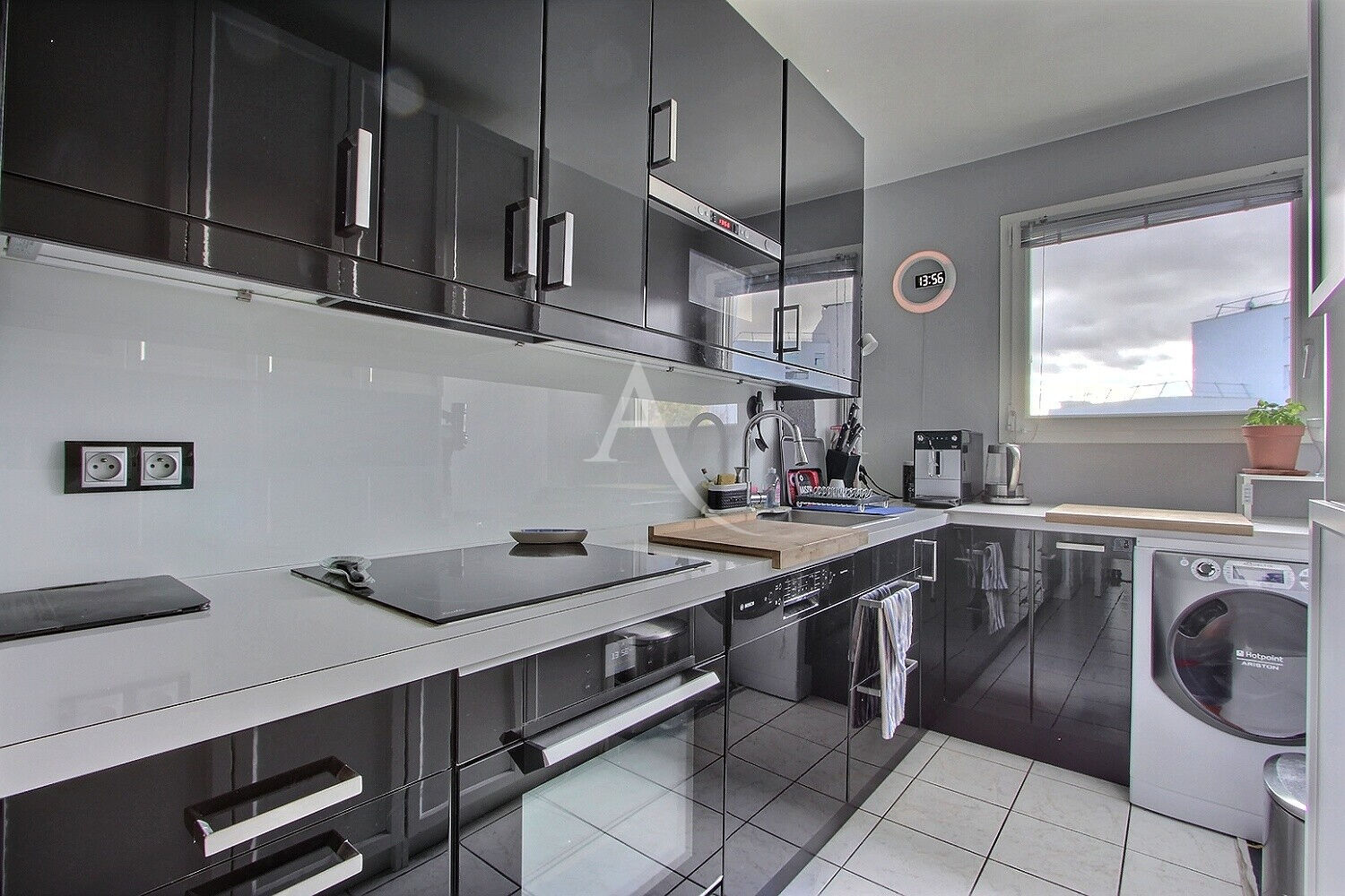 Photo Appartement Asnieres Sur Seine - 4 pièces / balcon - 83,60 m2 image 2/6