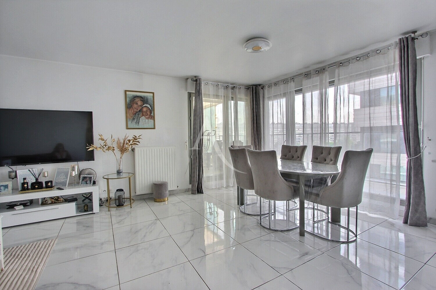 Photo Appartement Asnieres Sur Seine 5 pièce(s) 104.72 m2 avec balcons et loggia image 2/6