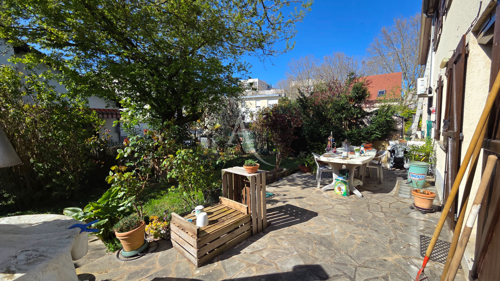 Photo Grande Maison F7 (134 m²) à vendre à VILLENEUVE LA GARENNE + JARDIN image 5/6