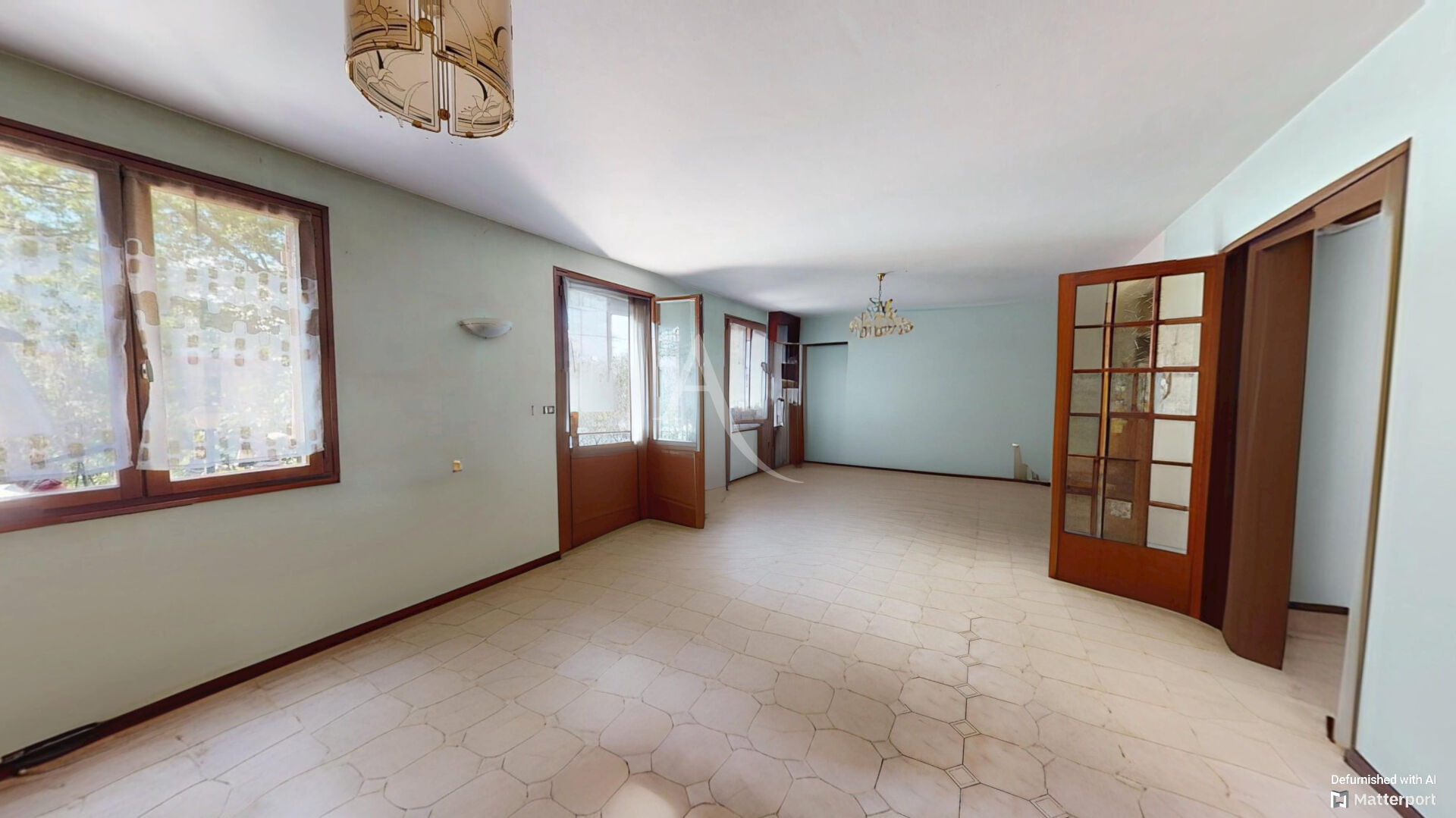 Photo Grande Maison F7 (134 m²) à vendre à VILLENEUVE LA GARENNE + JARDIN image 6/6