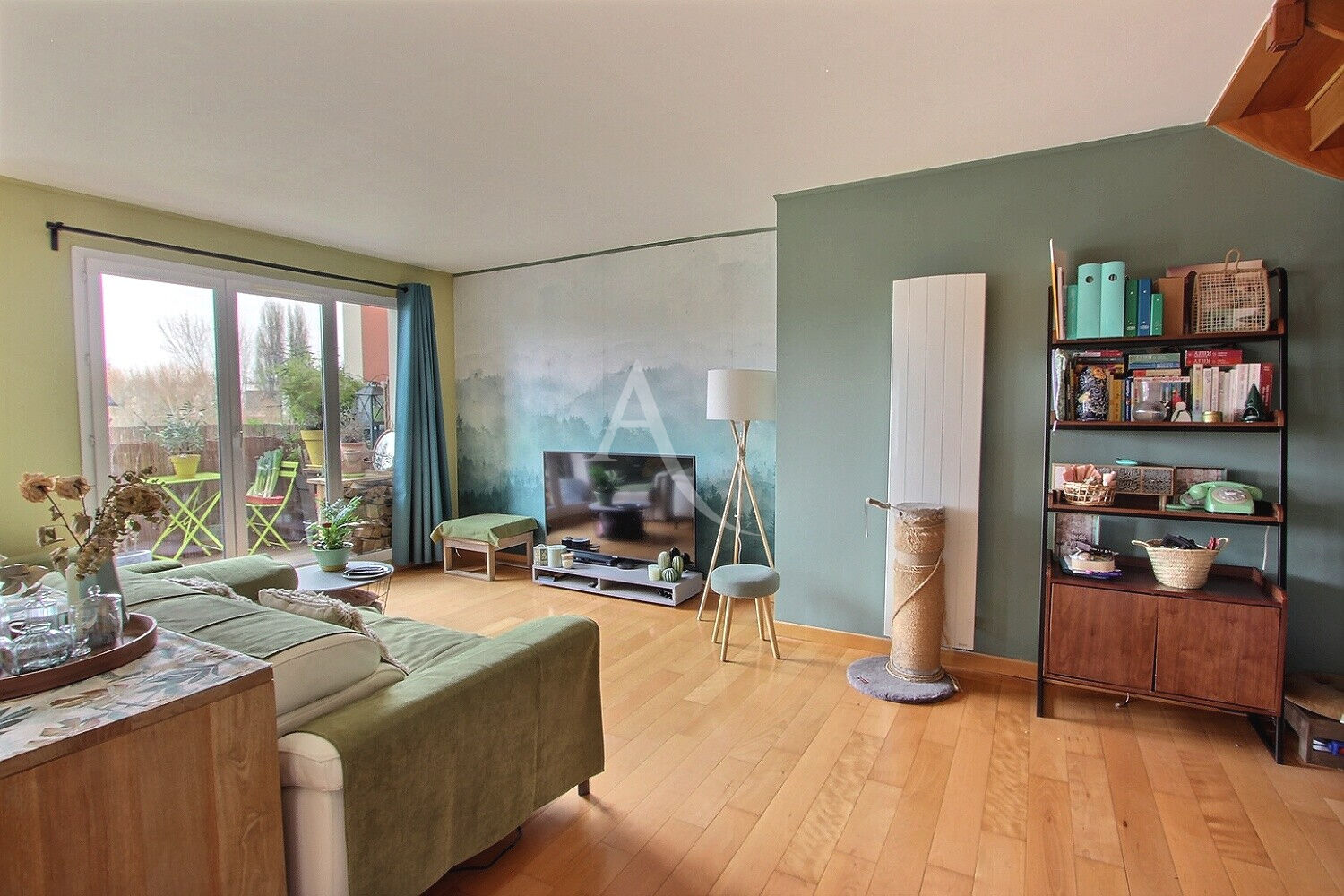 Photo Villeneuve La Garenne - Duplex 4 pièces de 109.28 m2 avec balcons + box image 5/6