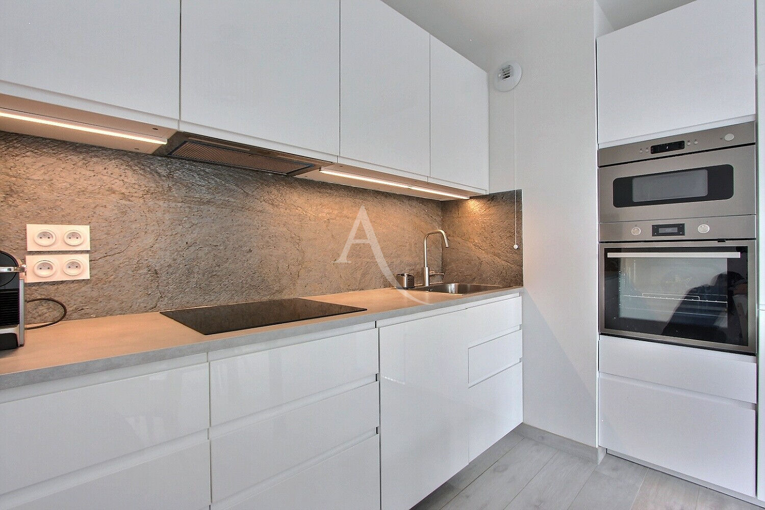 Photo Appartement Asnieres Sur Seine 4 pièces + balcon 77.40 m2 image 3/6