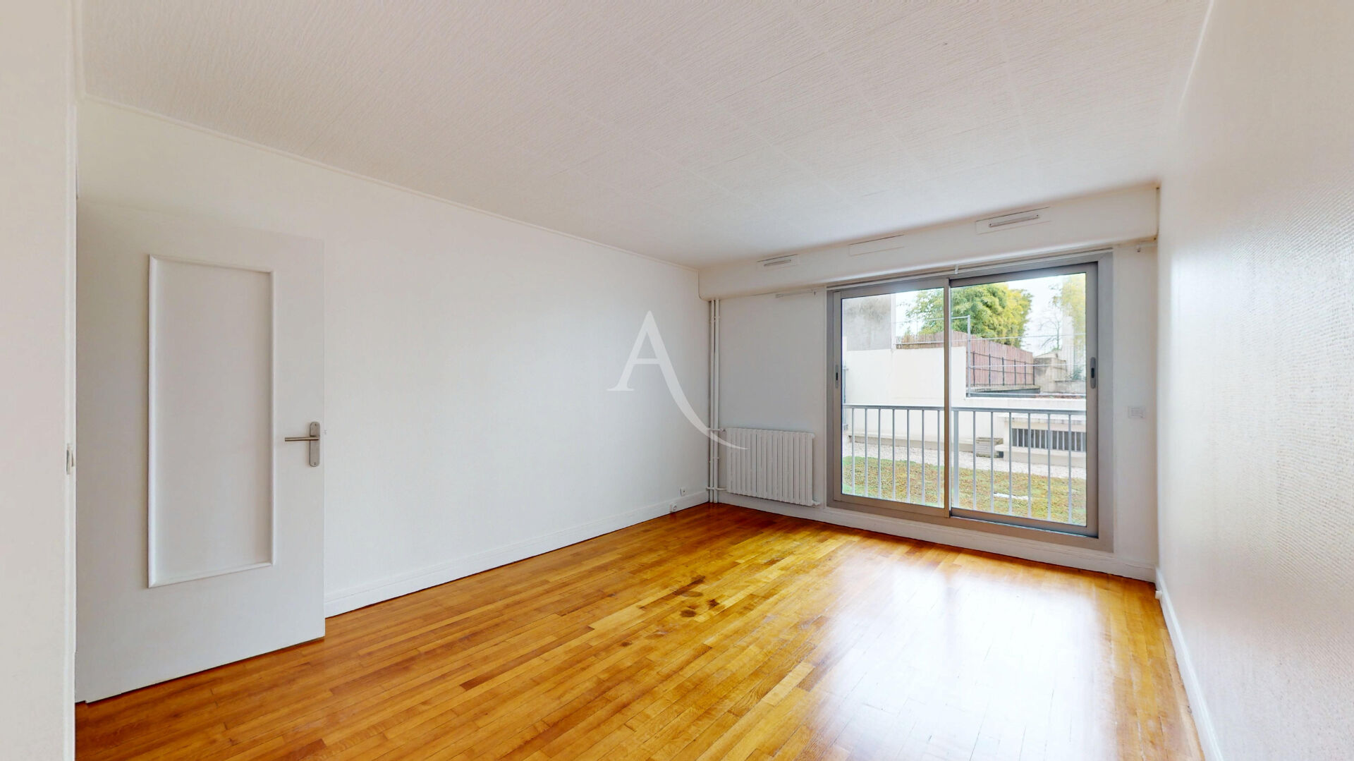 Photo Appartement Asnieres Sur Seine 1 pièce 33,71 m2 image 2/6