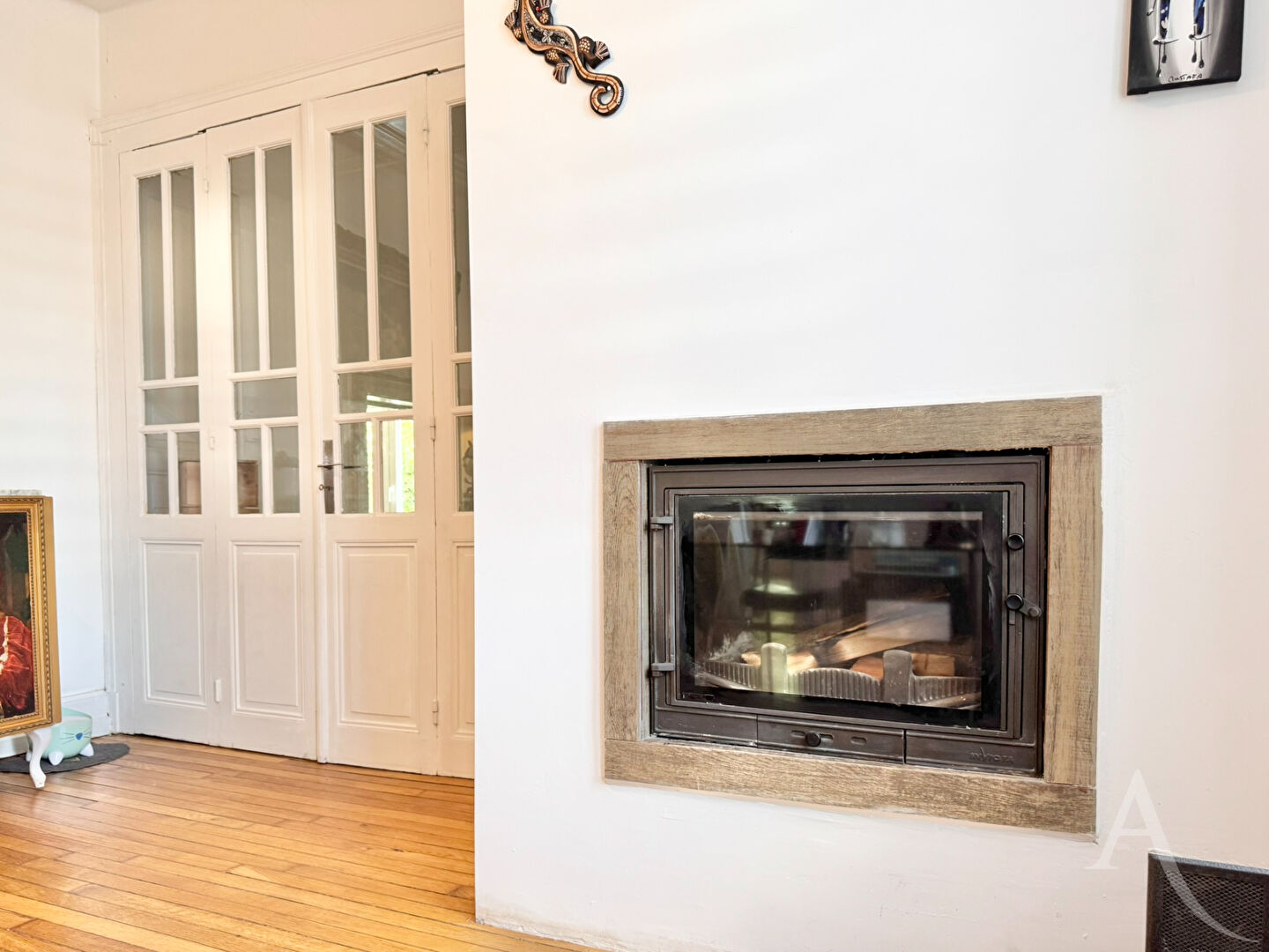 Photo Bien rare - Belle demeure de maître rénovée avec piscine & verger, dépendances/garages image 2/6