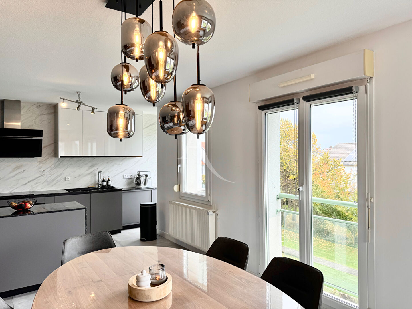 Photo Magnifique Duplex T3 de 85,15 m² avec son garage + son parking + sa cave image 3/6