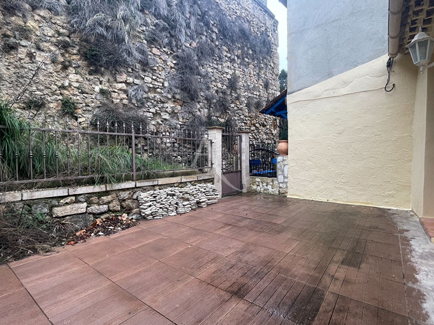 Agence immobilière de l'Adresse Vinon-sur-Verdon