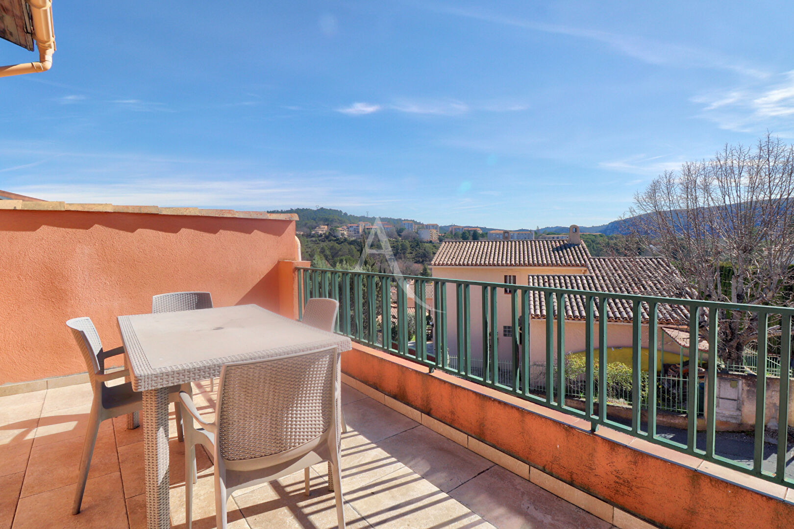 Agence immobilière de l'Adresse Vinon-sur-Verdon