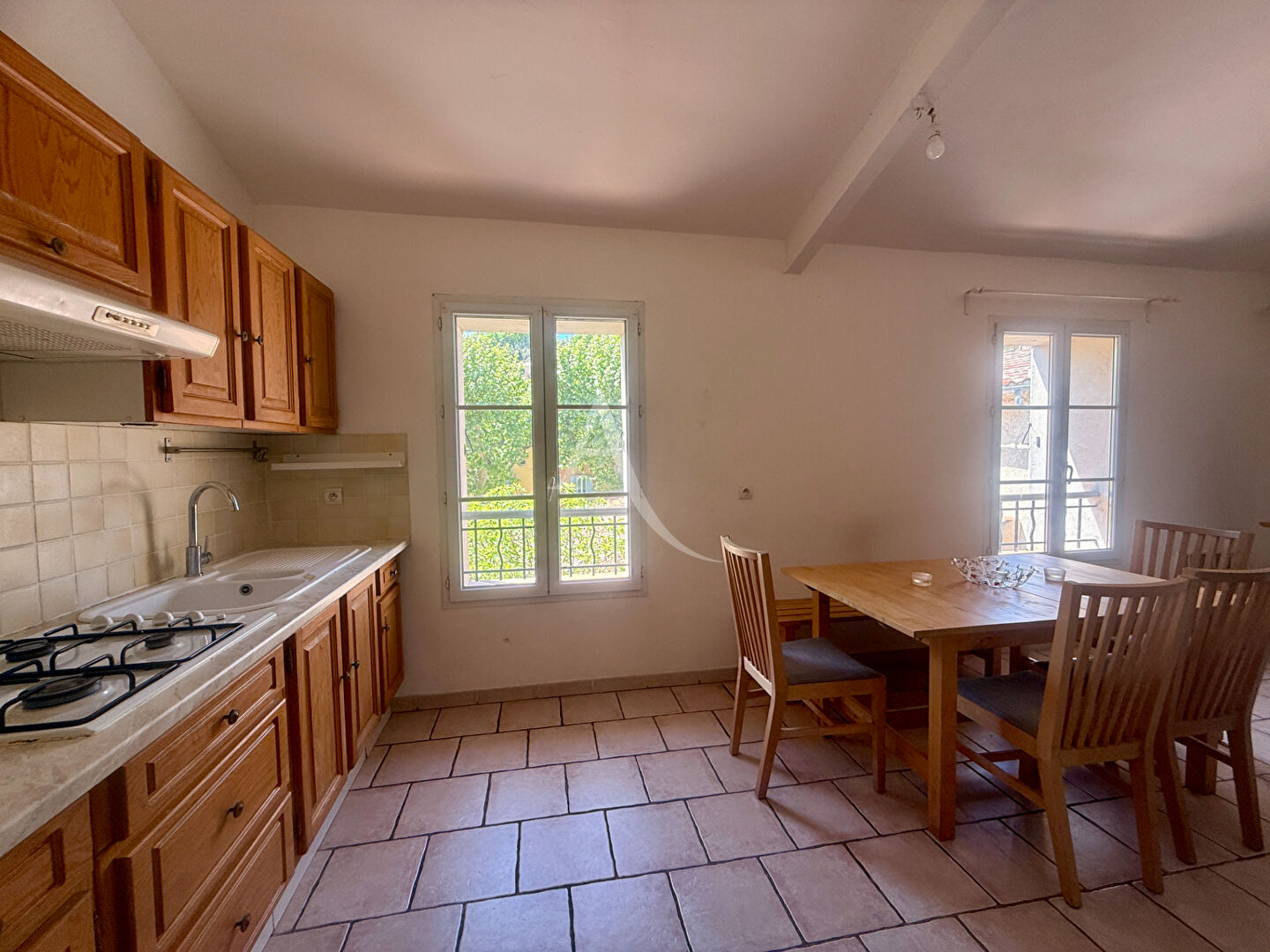 Agence immobilière de l'Adresse Vinon-sur-Verdon
