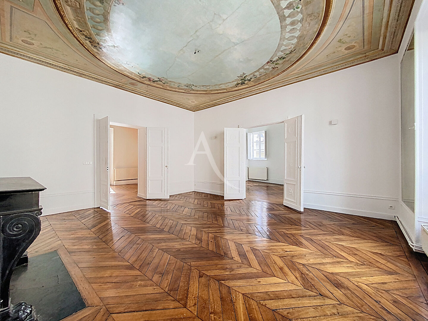 Photo Saint-Germain-en-Laye - Appartement 5 pièces de 177 m² image 2/6