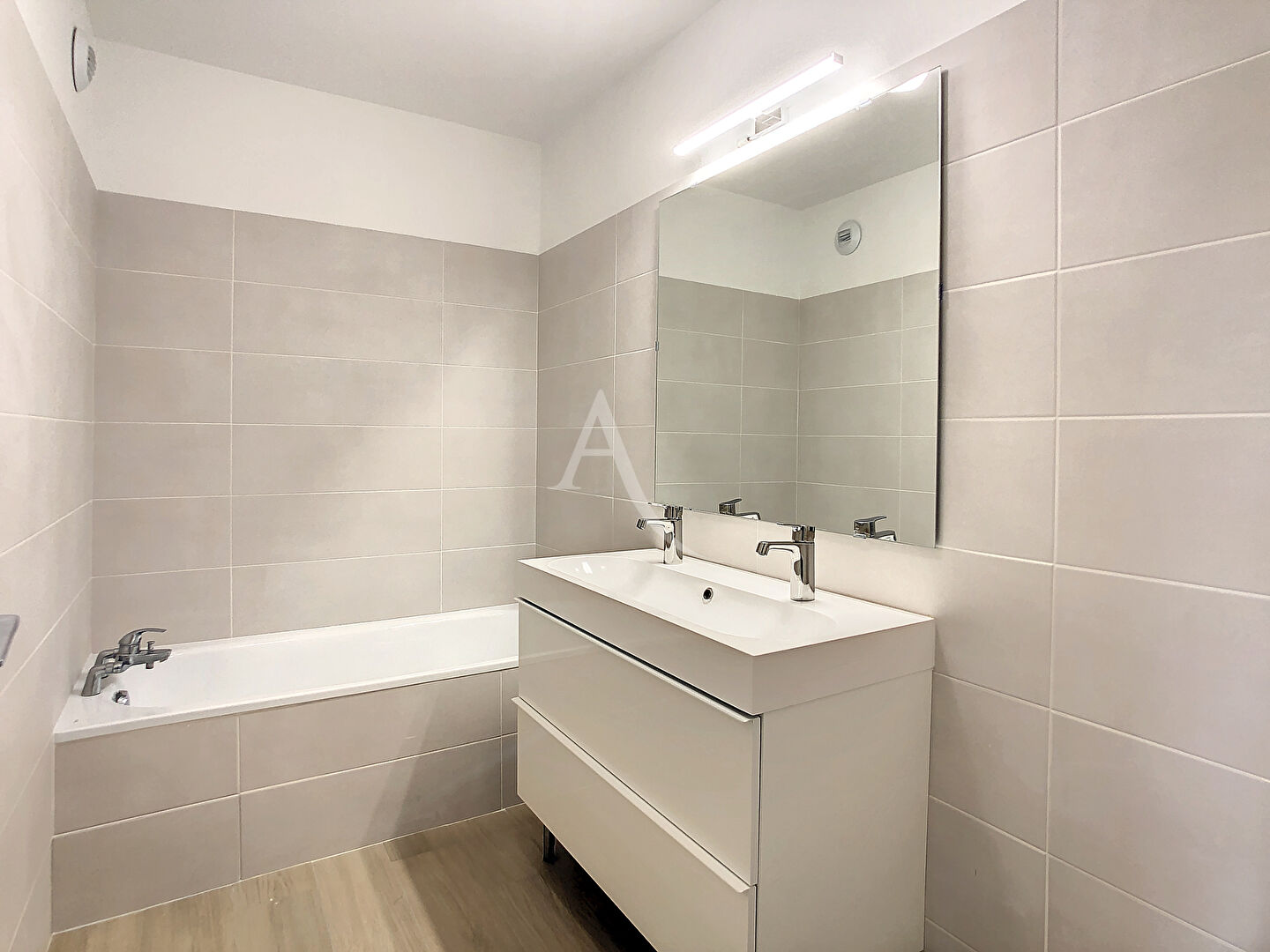 Photo Appartement 5 pièces de 95 m² - Saint-Germain-en-Laye image 6/6