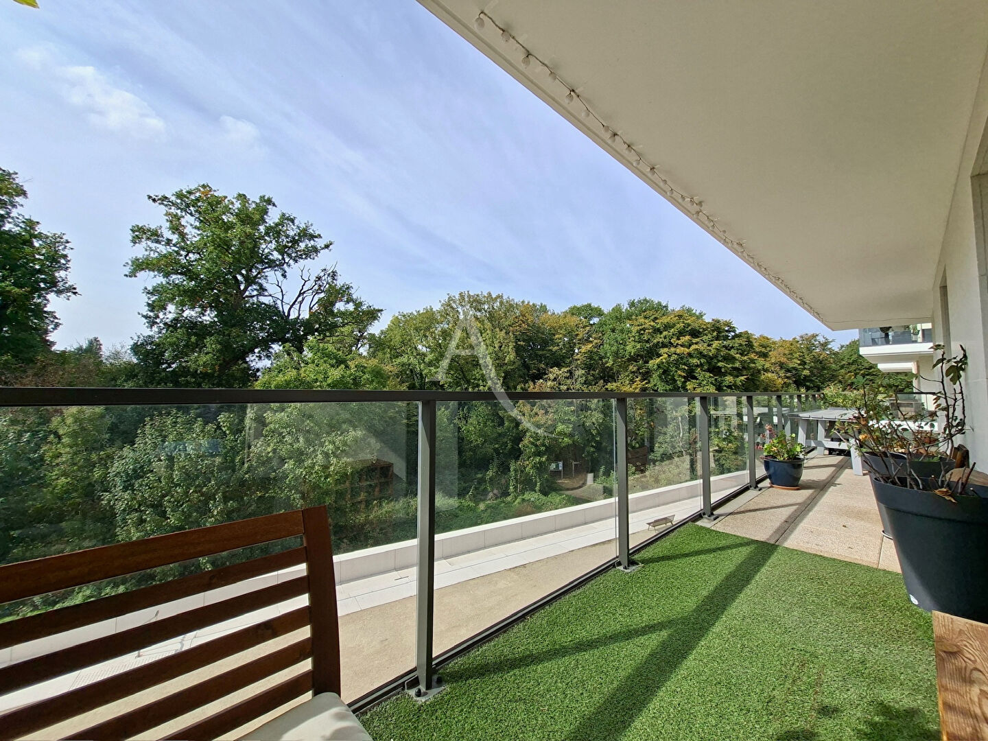 Photo Appartement 4 pièces de 76.15 m² - Saint-Germain-en-Laye image 2/6