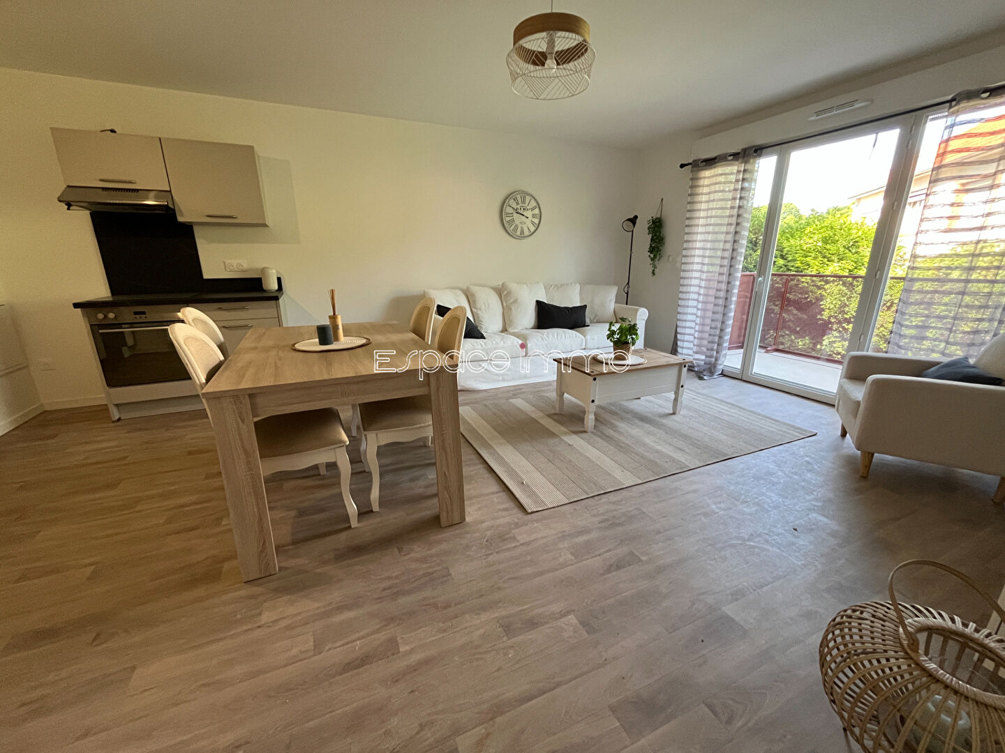 Photo APPARTEMENT T2 SECURISE AVEC TERRASSE ET PARKING - NOTRE DAME DE BONDEVILLE - 53.7m² image 4/6