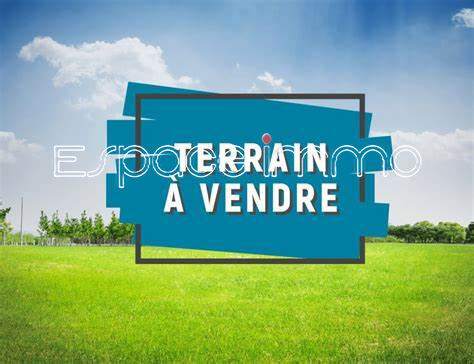 Photo Beau terrain constructible avec belle vue dégagée - proche de la gare - viabilisé - Clères - 608m2 image 1/4