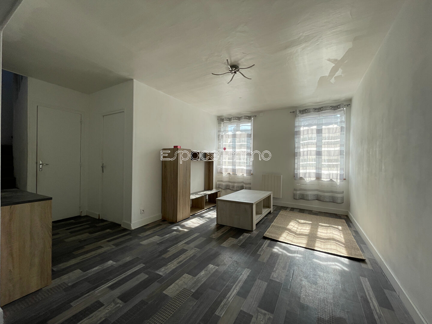 Photo Immeuble de rapport - Deville Les Rouen avec jardin et garage image 3/6