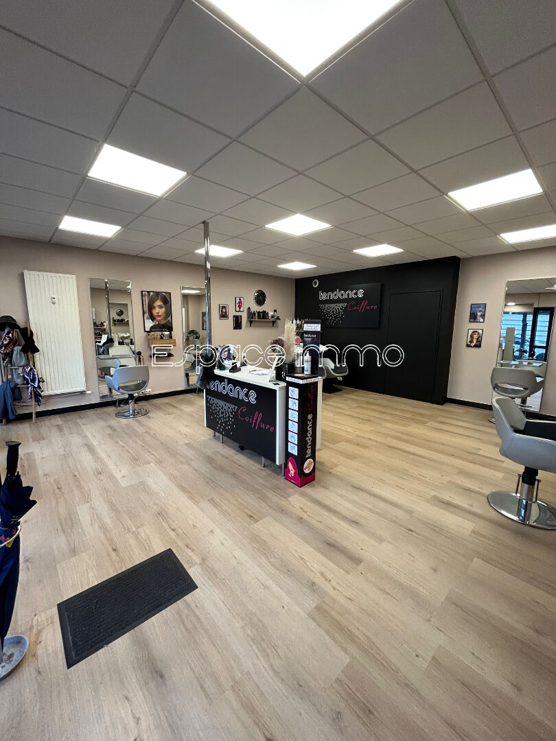 Photo FONDS DE COMMERCE - SALON DE COIFFURE - DIEPPE image 3/5