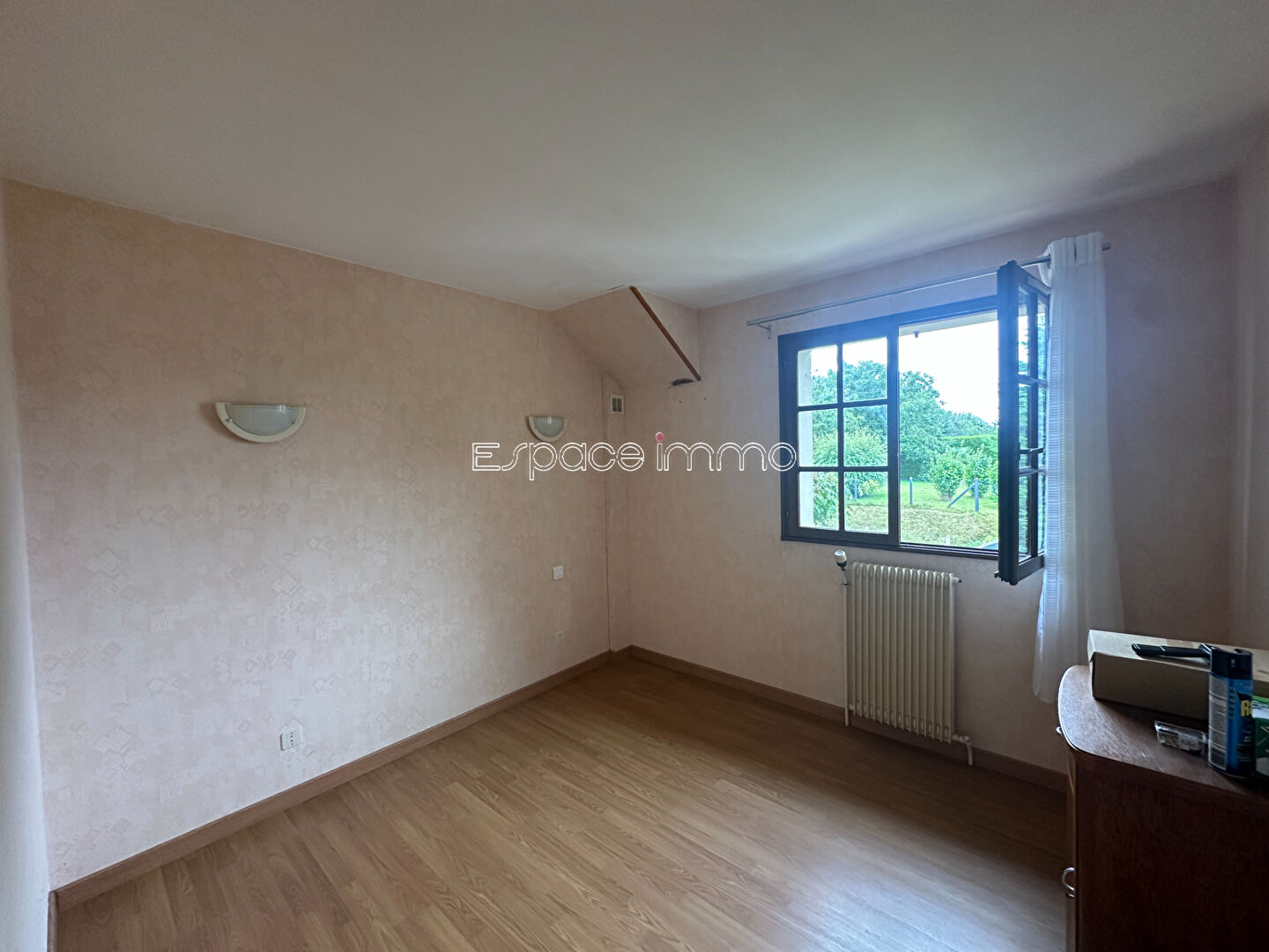 Photo Maison individuelle de plain pied sur sous sol complet - 89m² - 1000m² de terrain - TOTES centre image 6/6