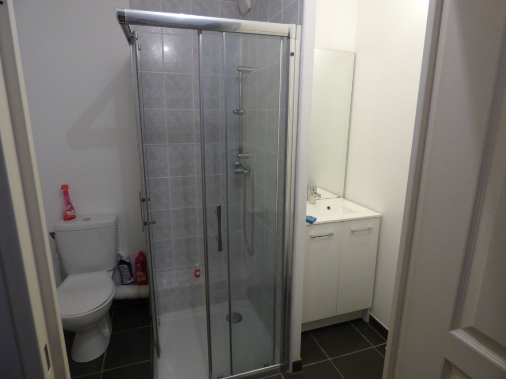 Photo Appartement avec balcon et parking - MAROMME - 1 pièce image 4/6