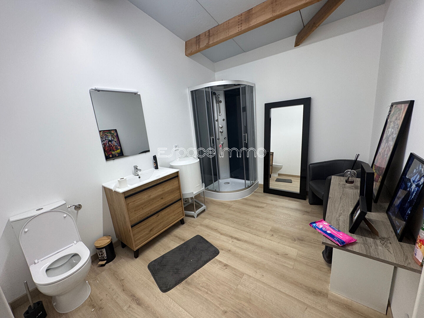 Photo MURS COMMERCIAUX ENTIEREMENT RENOVES - BARENTIN - 635.89 m² image 5/6