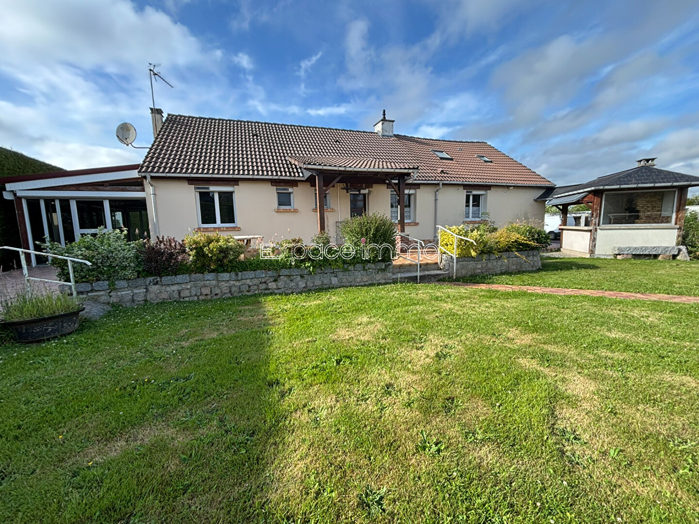 Agence immobilière de ESPACE IMMO MONTVILLE