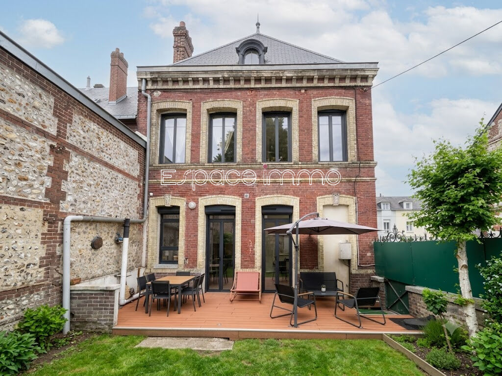 MAISON 5 CHAMBRES DEVILLE LES ROUEN GARAGE