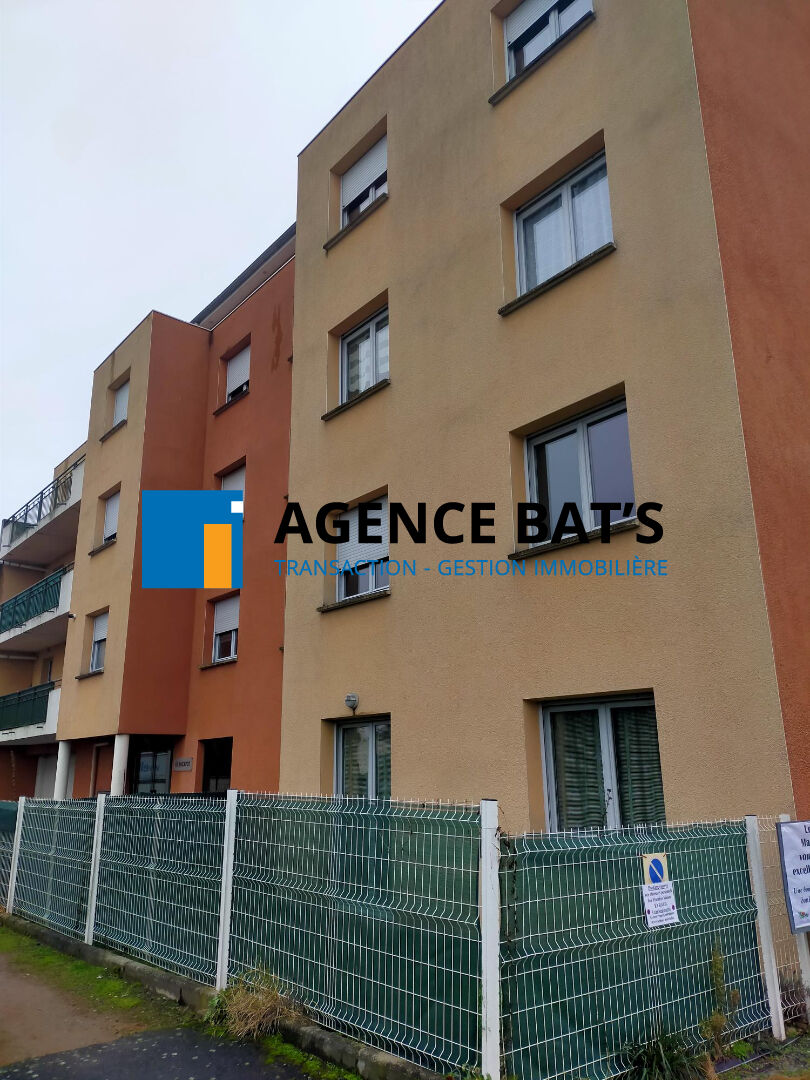 A louer centre de Montrond les Bains