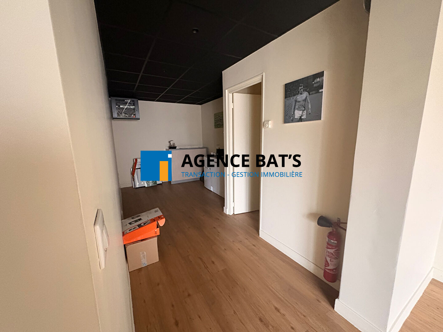 Photo Bureau à louer image 3/6