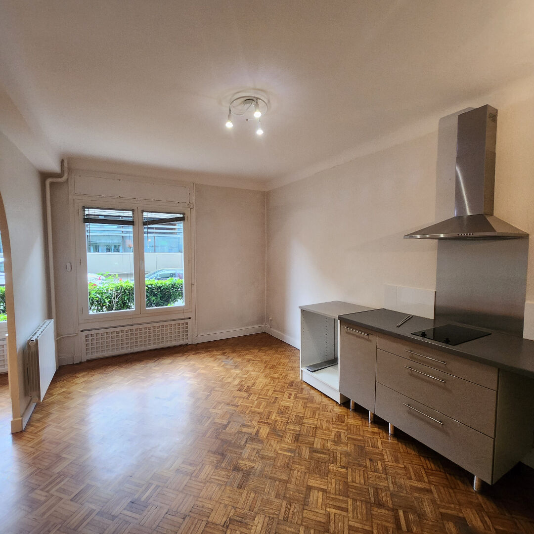 Agence immobilière de AGENCE BAT'S Roche la moliere - Agence Bat's - ROCHE LA MOLIERE