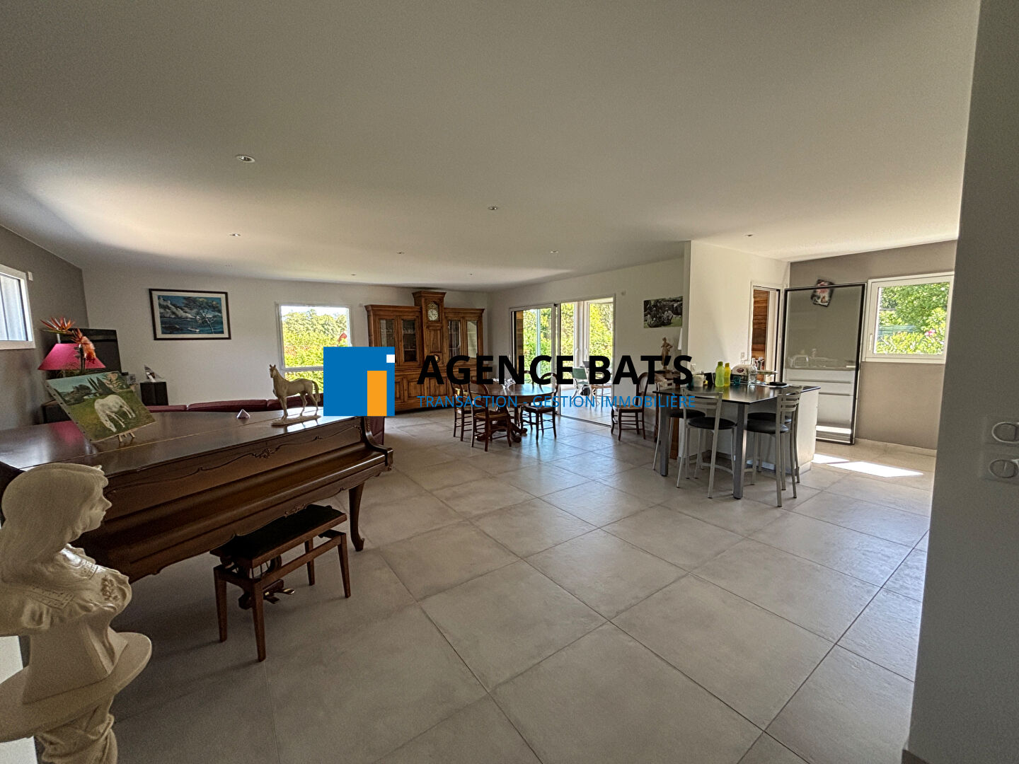 Photo Très belle maison SAINT JUST SAINT RAMBERT image 3/5