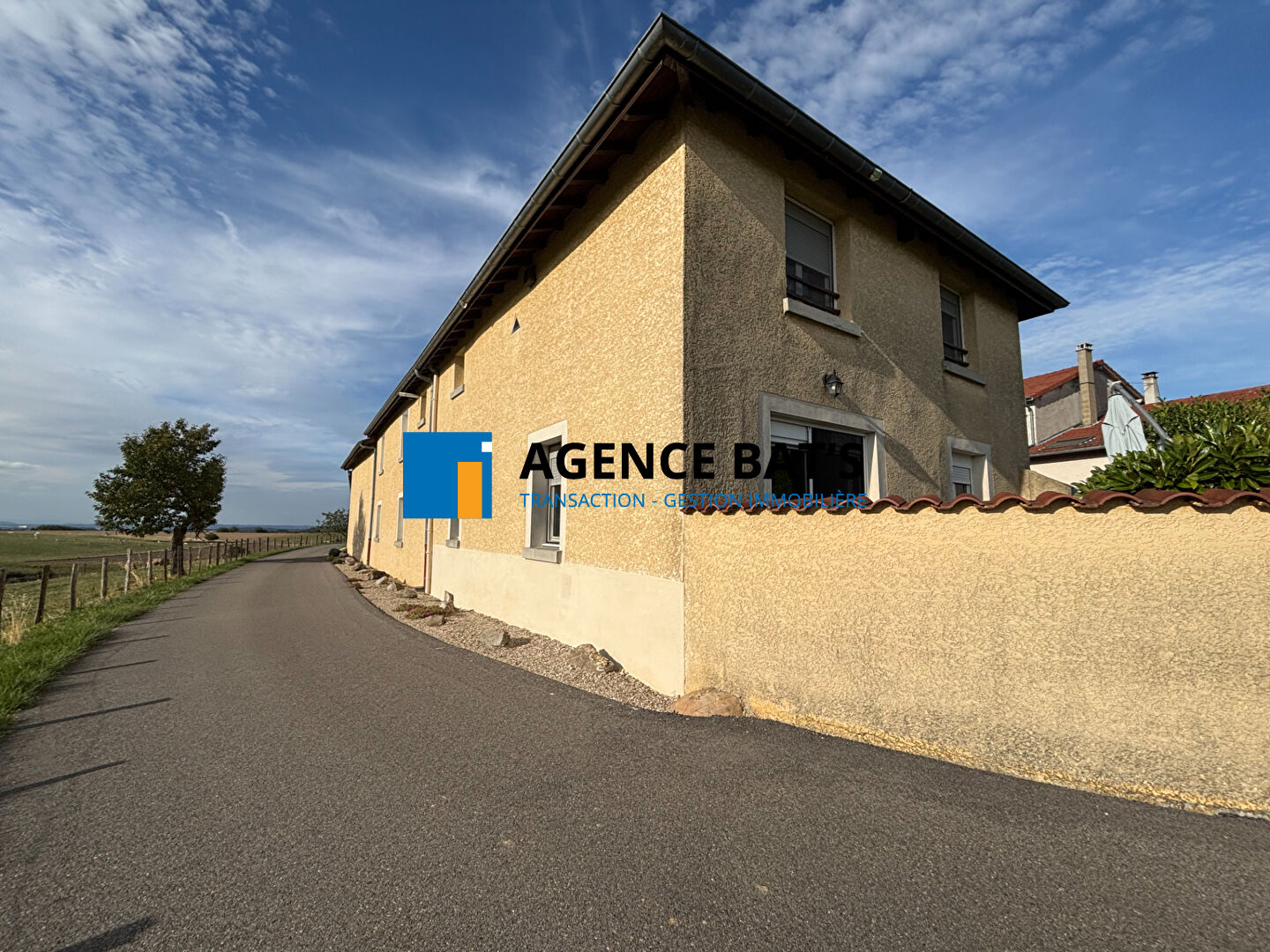 Agence immobilière de AGENCE BAT'S Roche la moliere - Agence Bat's - ROCHE LA MOLIERE