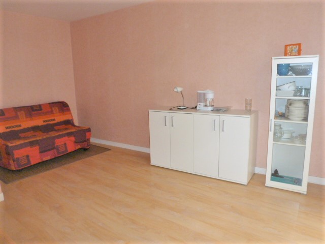 Photo Studio meublé en résidence proche du centre ville image 2/2