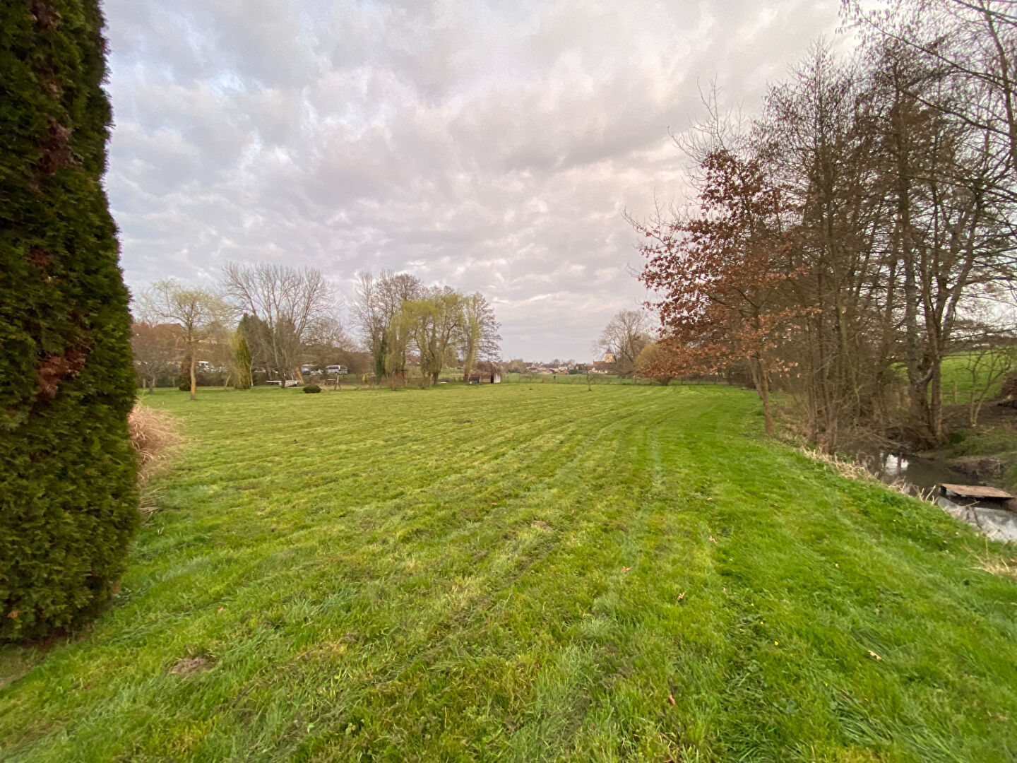 Photo Terrain de loisirs situé dans le Perche image 5/5
