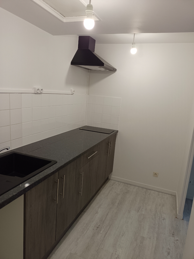 Photo Appartement Vibraye 2 pièce(s) 36 m2 image 2/5