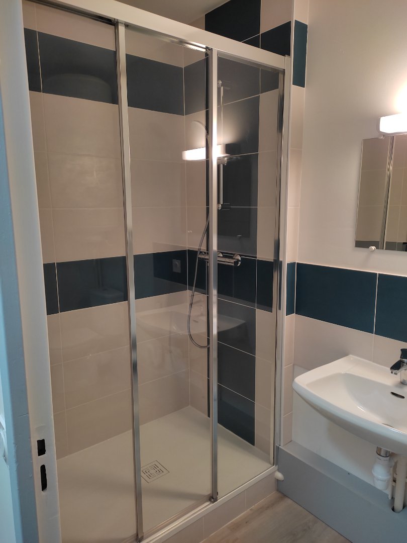 Photo Appartement rénové proche centre ville image 2/5