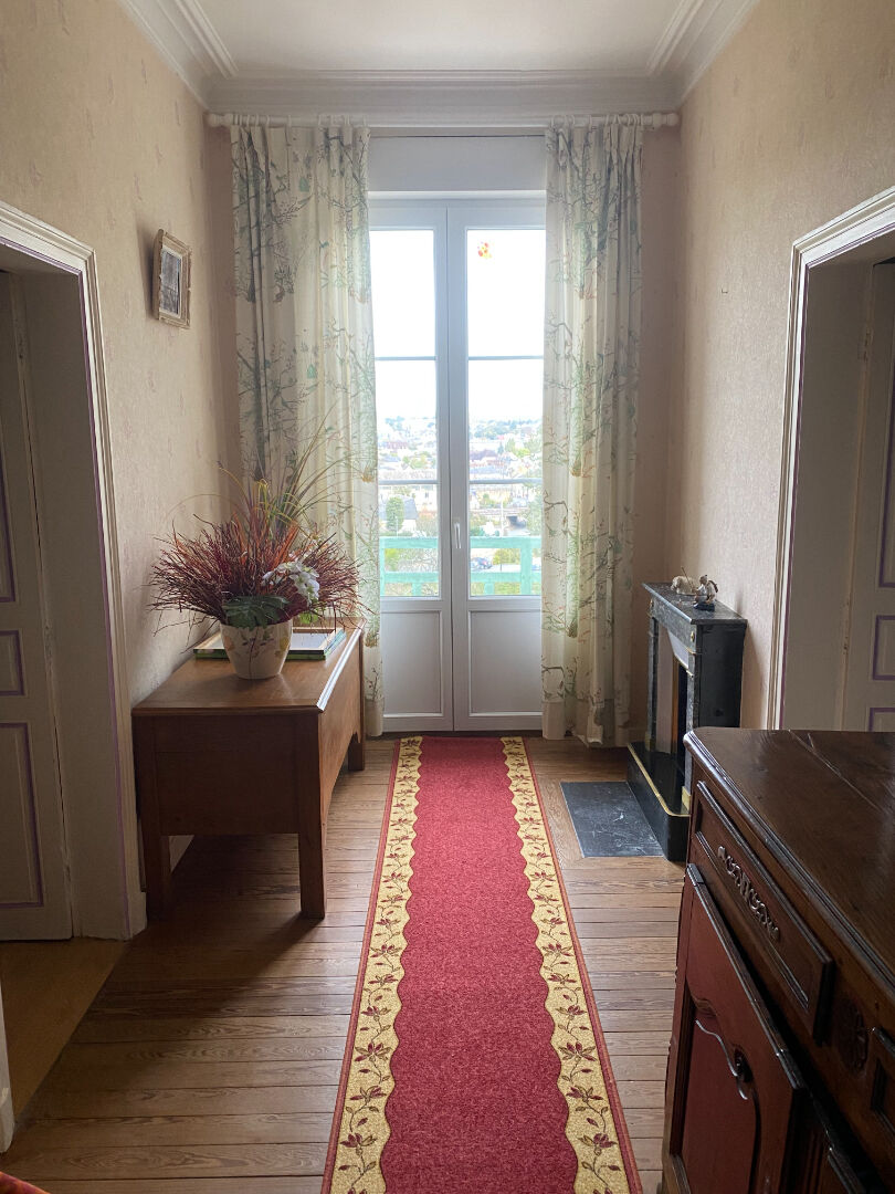 Photo LA FERTE BERNARD, maison bourgeoise 6 chambres image 5/6