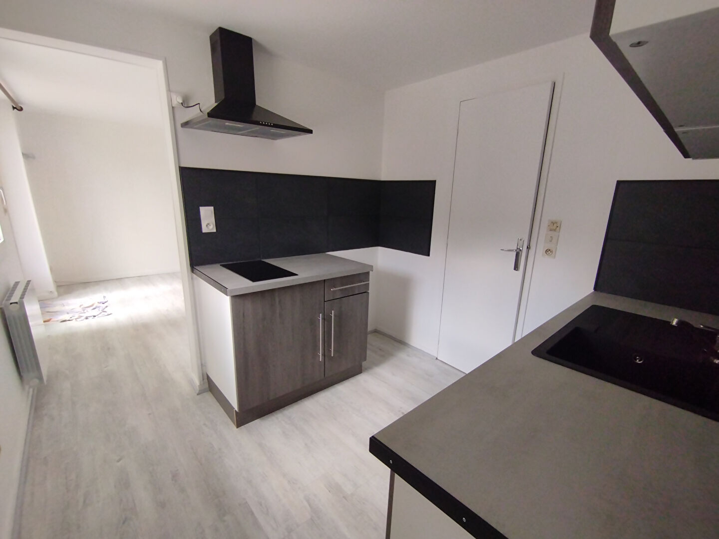 Photo VIBRAYE - APT - 30m² image 4/6