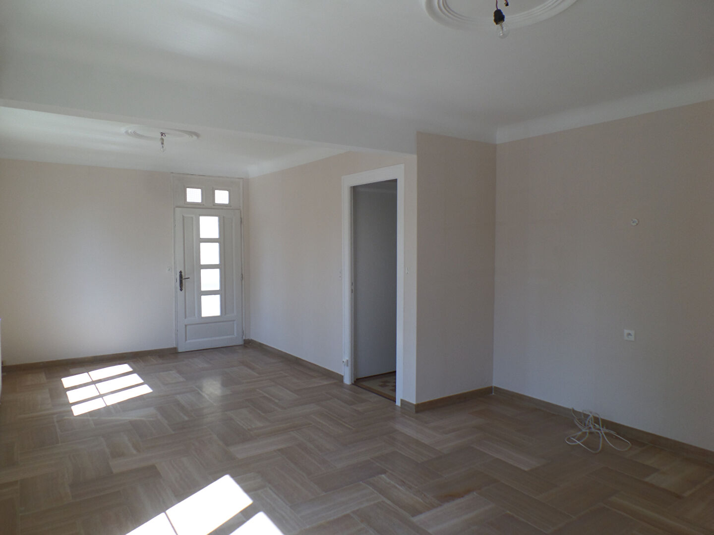 Photo La Ferte Bernard, maison cinq chambres image 3/6