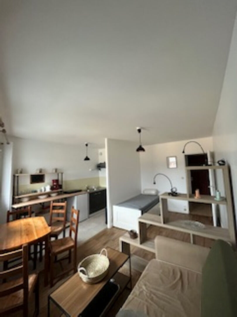 Photo studio Meublé centre ville image 1/3