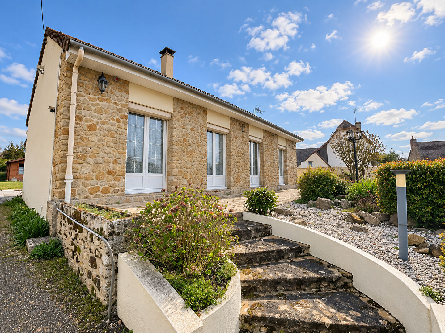 Maison Lavare 4 pièce(s) 71.46 m2
